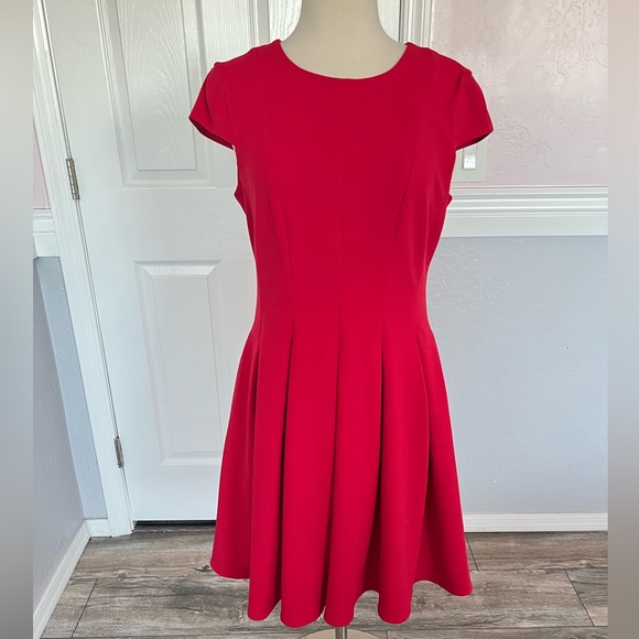 Julia Jordan Cap Sleeve Skater Red Dress With Pockets Size 6 - Picture 2 of 14